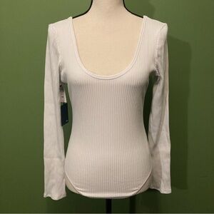 Wilfred White Ribbed Scoop Neck Bodysuit